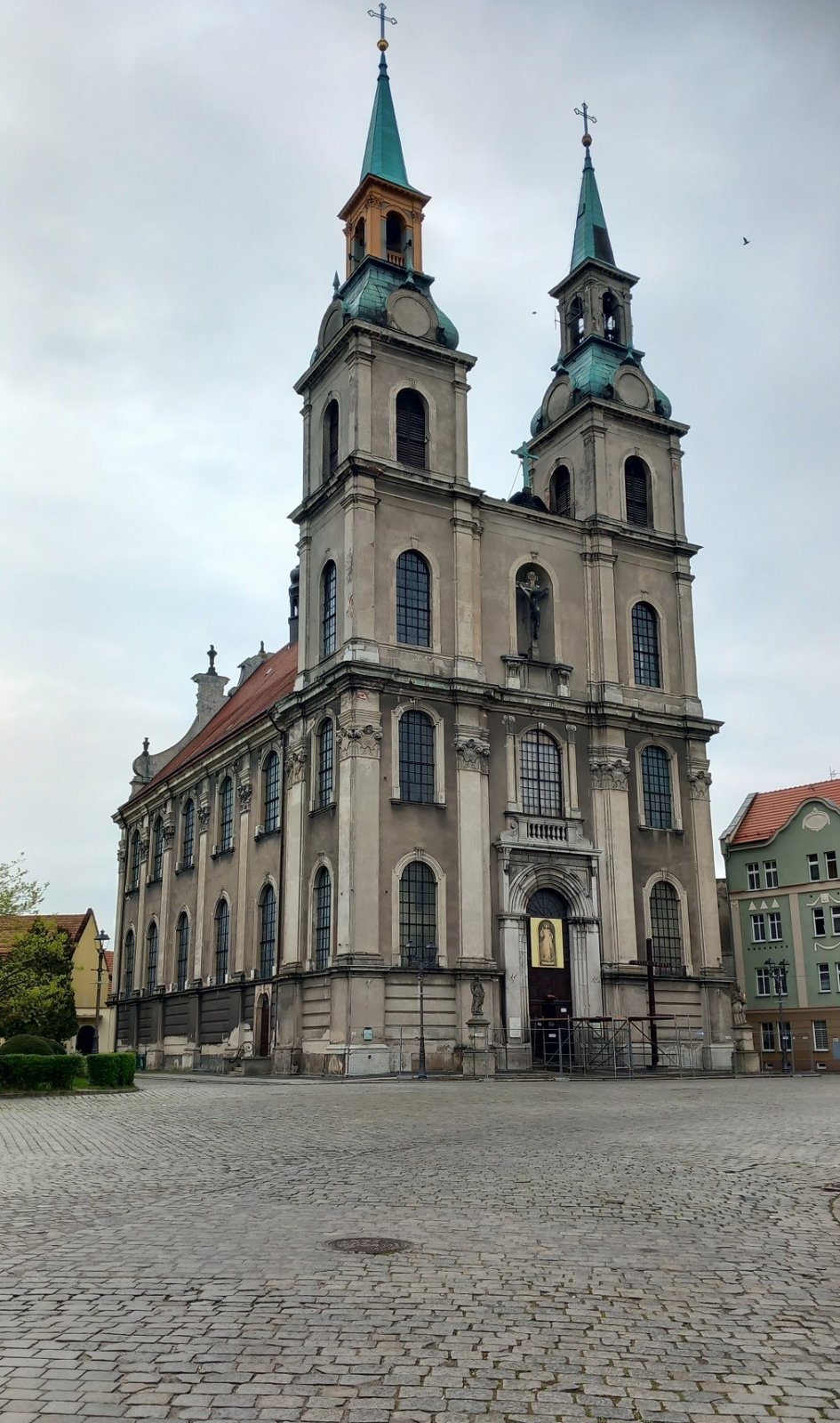 Kościół Podwyższenia Krzyża Świętego w Brzegu.