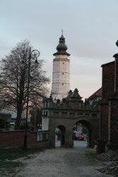 Biecz - Widok na ratusz od strony Kościoła