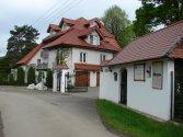 Wejście do skansenu "Na Jędrzejkówce"