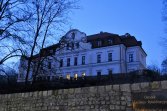 Pałac Lowenckronów ponad miejscowością Kamieniec niedaleko Tarnowskich Gór