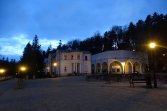 Iwonicz Zdrój - wieczorem