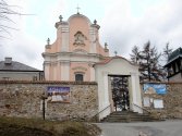 Klasztor O. Bernardynów.
