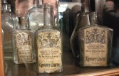 fot: j&b
