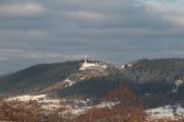 Krzyż Millenijny górujący nad Limanową